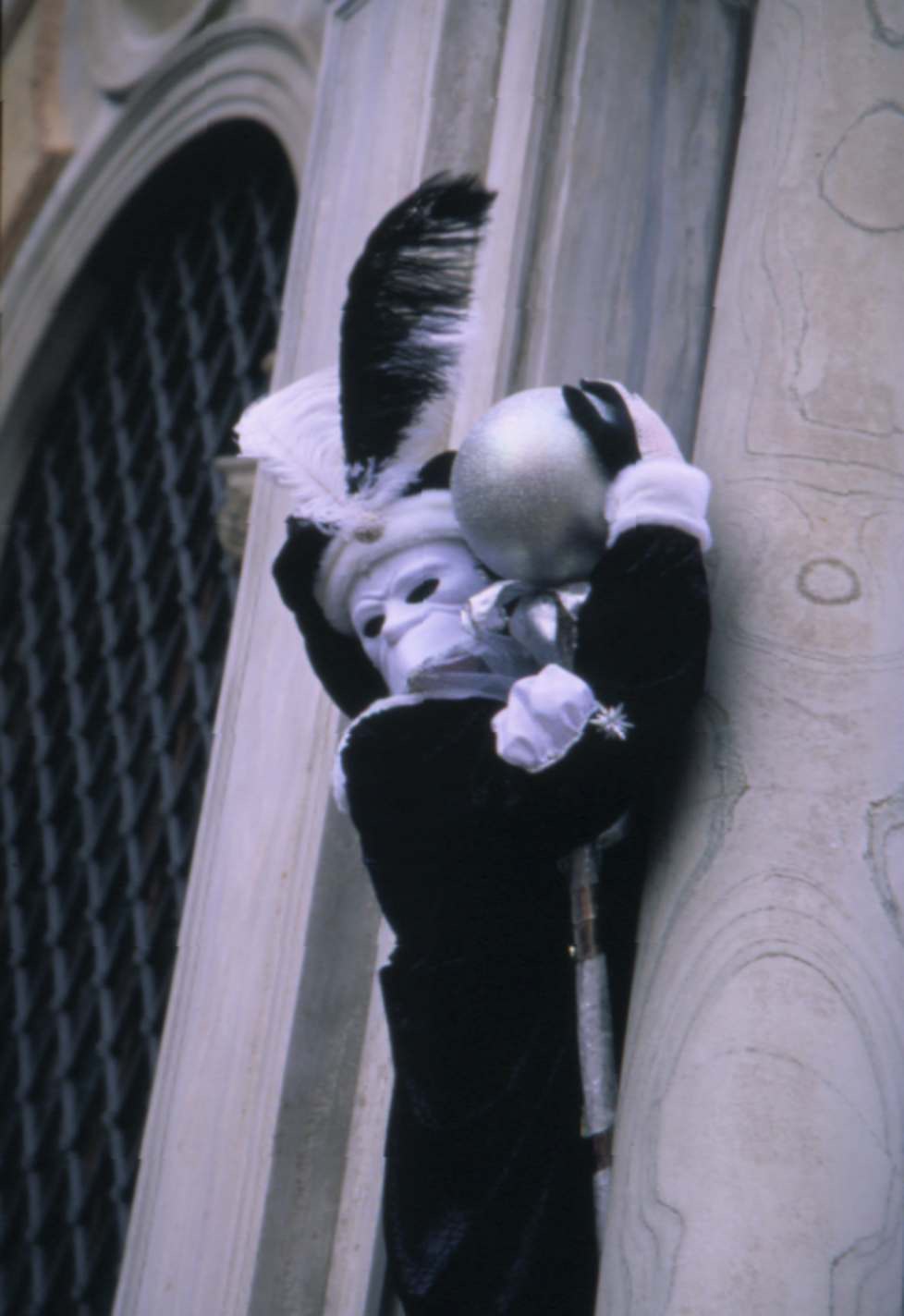 m159_arlequin bco y negro